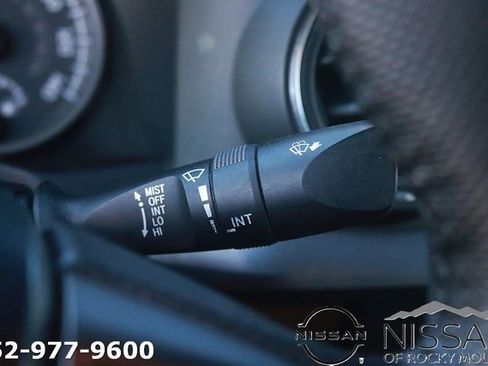 Used 2020 Toyota Tacoma TRD Off-Road w/ Technology Package image 22