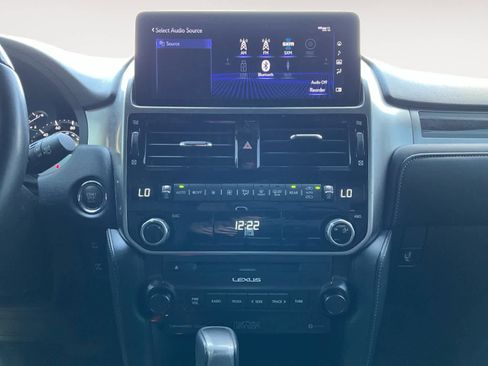 Used 2023 Lexus GX 460 Premium AWD/4WD image 16