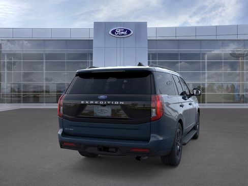 New 2026 Ford Expedition Active RWD image 8