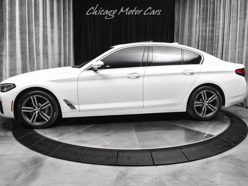 Used 2022 BMW 530i xDrive w/ Premium Package AWD/4WD image 1
