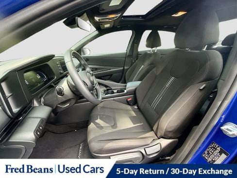 Used 2026 Hyundai Elantra SEL Sport Premium w/ Cargo Package FWD image 26