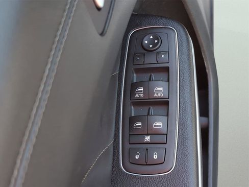 Used 2022 Dodge Charger Scat Pack image 15