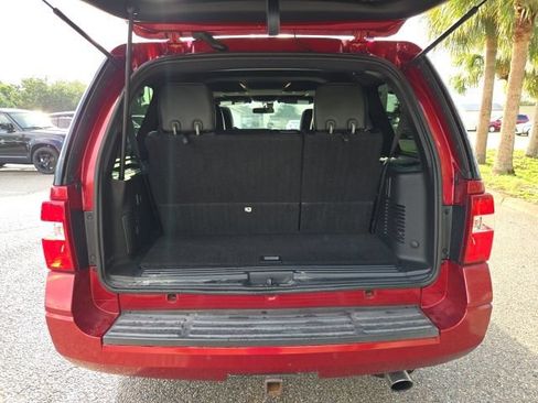 Used 2017 Ford Expedition Limited w/ Equipment Group 301A RWD image 9