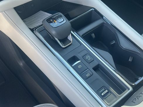 New 2026 Nissan Pathfinder SL image 30