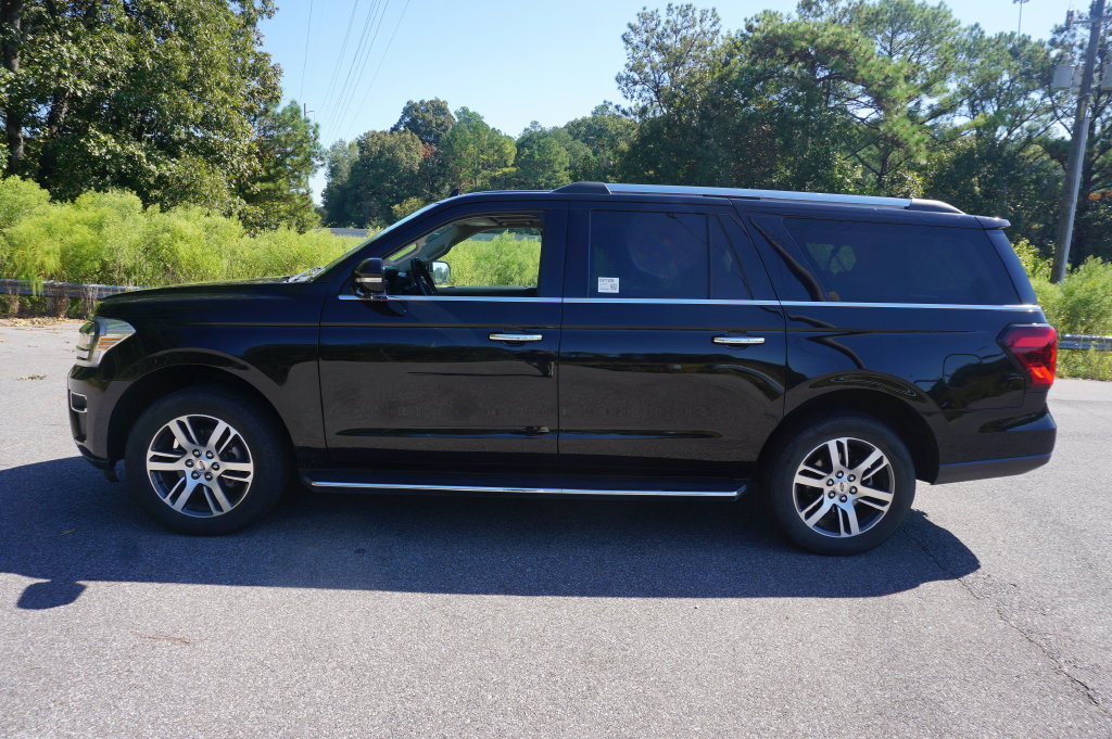 Used 2023 Ford Expedition Max Limited AWD/4WD image 23