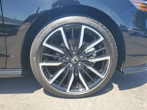 Certified 2025 Honda Accord Touring image 6