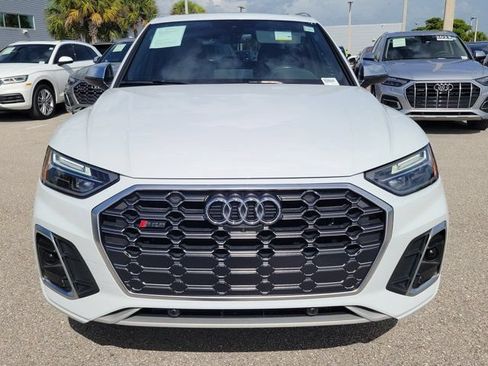 Used 2021 Audi SQ5 Premium Plus w/ Premium Plus Package AWD/4WD image 3