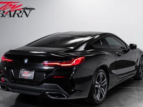 Used 2021 BMW M850i xDrive Coupe w/ Driving Assistance Package AWD/4WD image 5