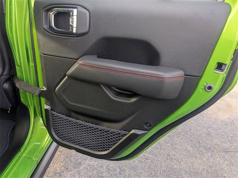 New 2025 Jeep Wrangler Rubicon w/ XTREMEE 35" Tire Package image 30