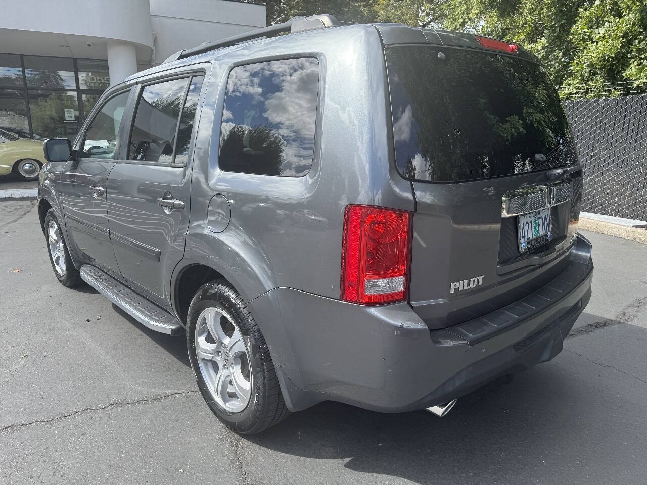 Used 2012 Honda Pilot EX-L image 3