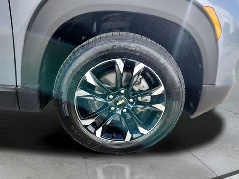 Certified 2022 Chevrolet TrailBlazer LT w/ Convenience Package image 27