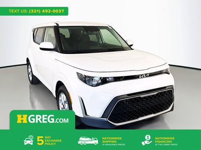 Used 2025 Kia Soul LX w/ LX Technology Package