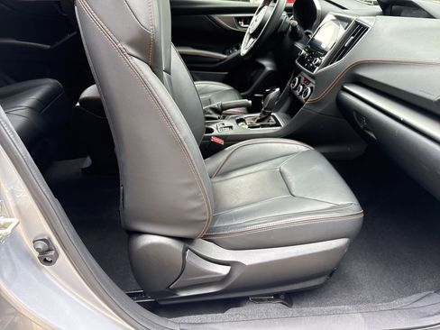 Used 2023 Subaru Crosstrek 2.5i Limited AWD/4WD image 12
