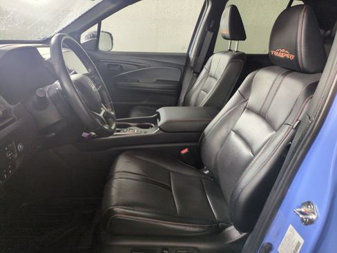 Used 2024 Honda Ridgeline TrailSport image 9