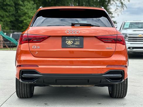 Used 2020 Audi Q3 2.0T Premium Plus w/ Premium Plus Package AWD/4WD image 6