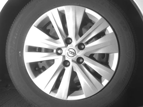 Used 2025 Nissan Sentra S image 13