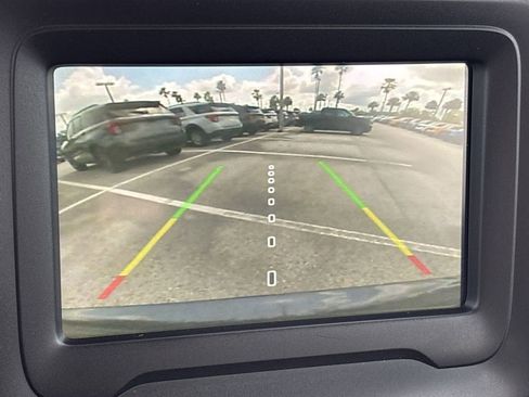 Used 2020 Jeep Renegade Altitude FWD image 20