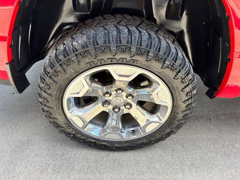 Used 2019 RAM 1500 Big Horn AWD/4WD image 31