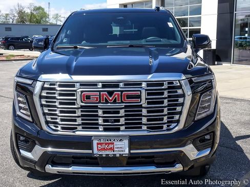 New 2026 GMC Yukon Denali w/ Sun & Power Step Package AWD/4WD image 7
