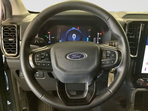 Certified 2024 Ford Ranger XLT AWD/4WD image 17