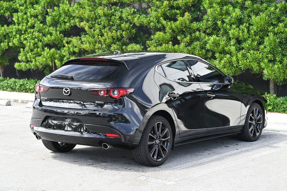 Used 2024 MAZDA MAZDA3 s FWD image 2