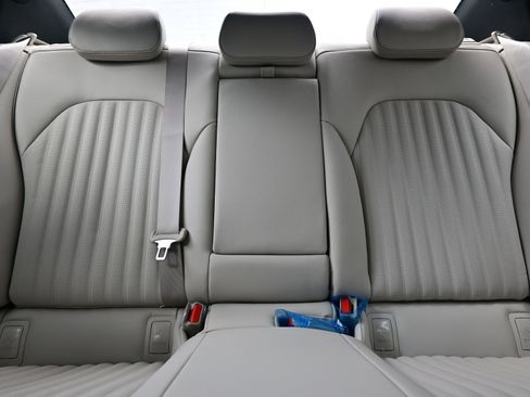 Certified 2026 Genesis G70 3.3T Sport Prestige image 10