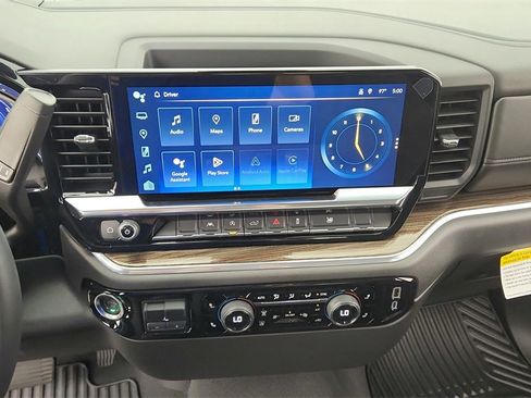 Certified 2025 Chevrolet Silverado 1500 LT image 24