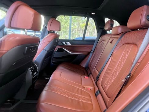 Used 2019 BMW X5 xDrive40i w/ Executive Package image 5