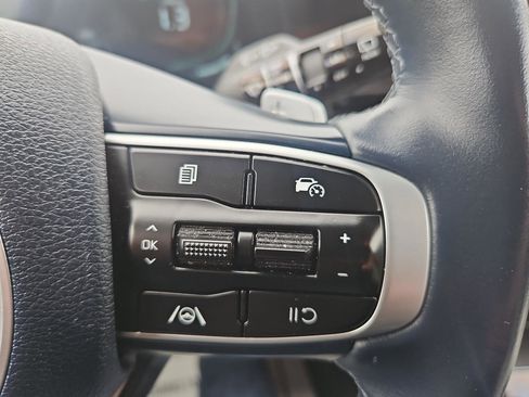 Used 2023 Kia Sportage EX image 26