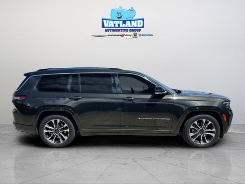 Certified 2023 Jeep Grand Cherokee L Overland w/ Rear Seat Video Group I AWD/4WD image 6
