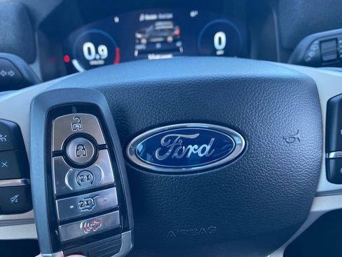 New 2026 Ford Explorer Active w/ Active Comfort Package image 25