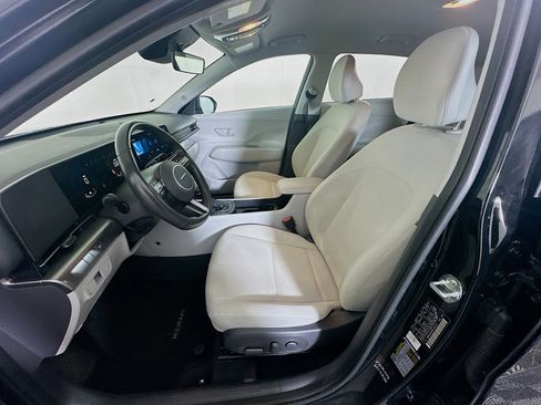 Used 2024 Hyundai Kona SEL FWD image 13