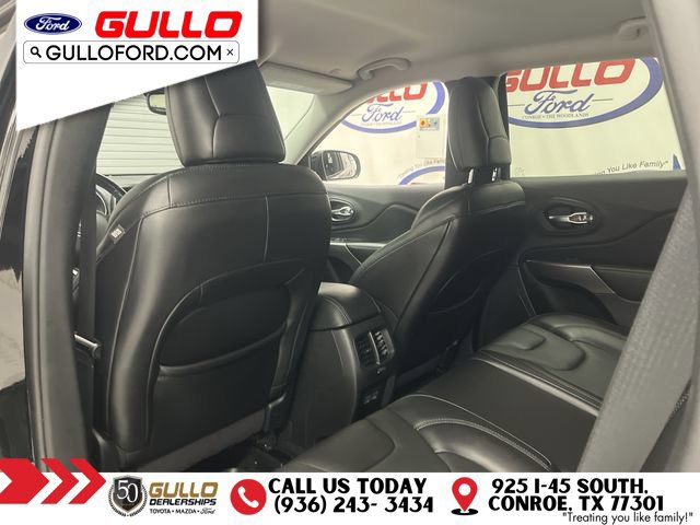 Used 2021 Jeep Cherokee Latitude Lux FWD image 15