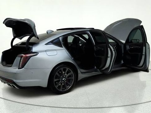 Used 2023 Cadillac CT5 V w/ Premium Package RWD image 15