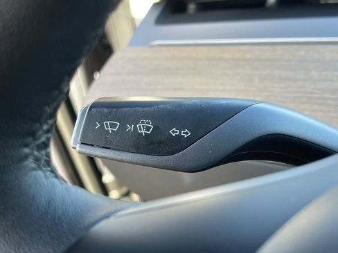 Used 2023 Tesla Model 3 Standard Range RWD image 17