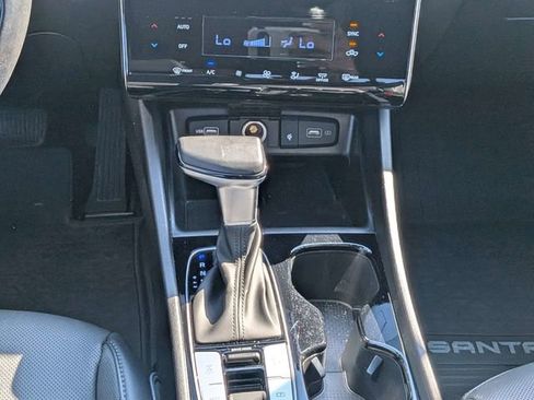 Used 2024 Hyundai Santa Cruz Limited AWD/4WD image 17