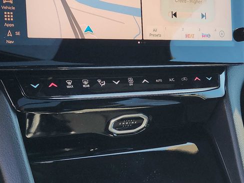 New 2026 Jeep Grand Cherokee Limited image 12