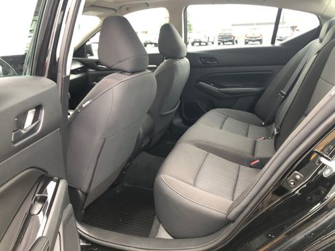 Used 2023 Nissan Altima 2.5 SV w/ SV Premium Package AWD/4WD image 27