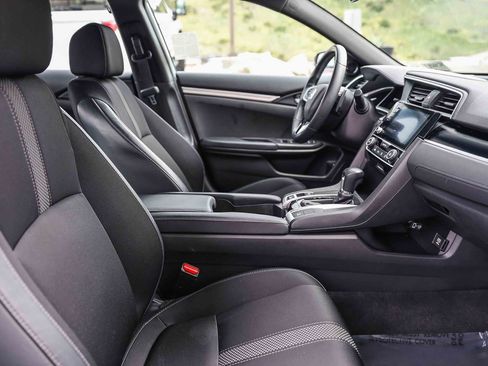 Used 2020 Honda Civic Sport image 17