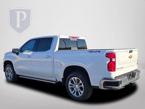 New 2026 Chevrolet Silverado 1500 LTZ w/ Technology Package AWD/4WD image 9