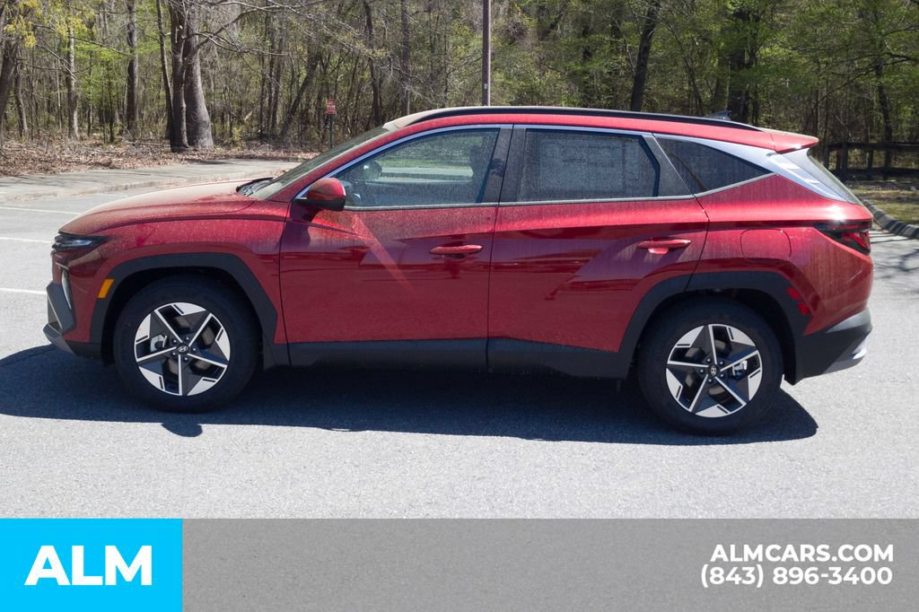 Used 2025 Hyundai Tucson SEL FWD image 9