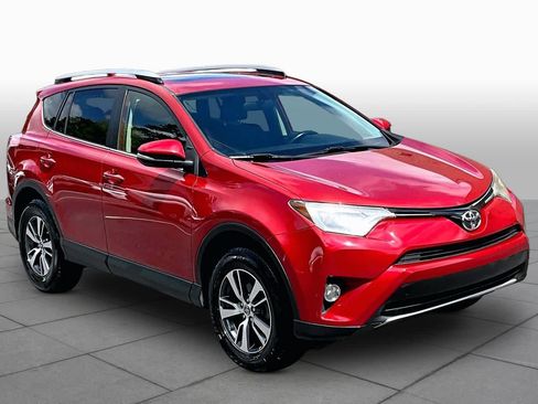 Used 2016 Toyota RAV4 XLE FWD image 3