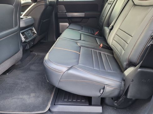 Certified 2023 Ford F250 Platinum image 10