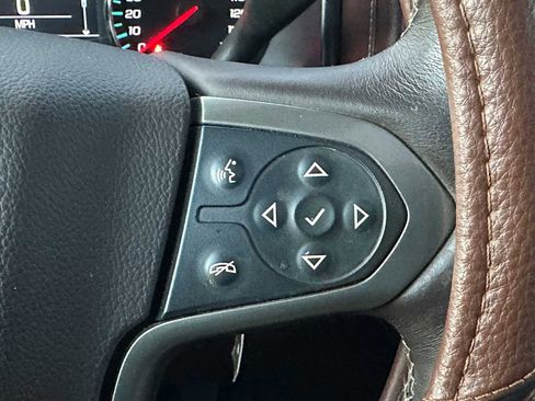 Used 2015 Chevrolet Silverado 3500 High Country w/ Duramax Plus Package image 33