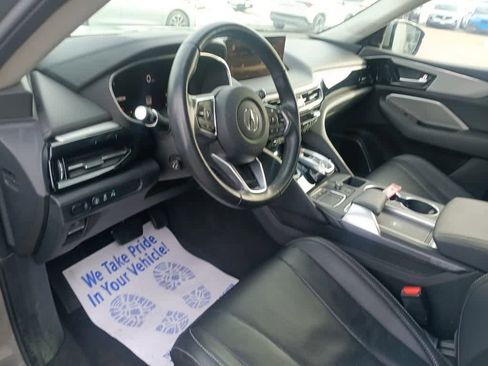 Used 2023 Acura MDX SH-AWD w/ Technology Package image 16