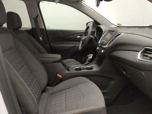 Used 2023 Chevrolet Equinox LT image 21