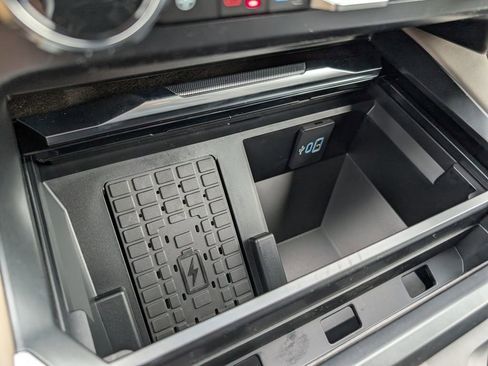 New 2026 Ford F350 Platinum w/ Platinum Plus Package image 15