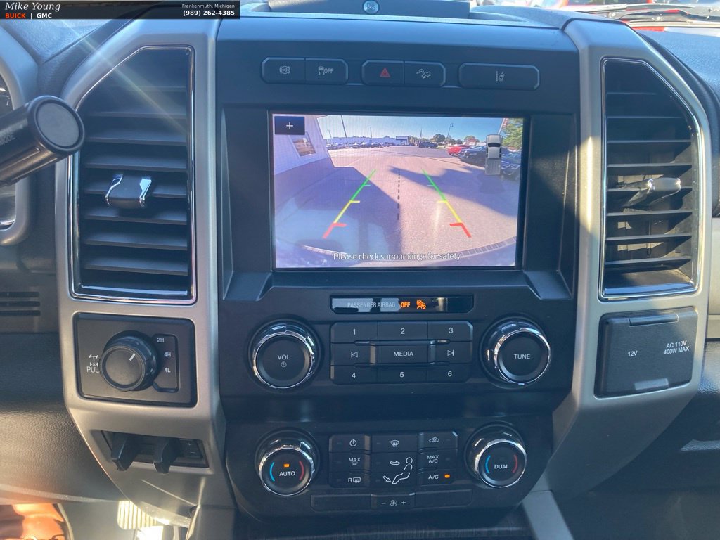Used 2020 Ford F350 Lariat w/ Chrome Package AWD/4WD image 25