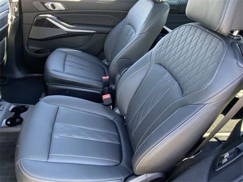 Certified 2025 BMW X7 M60i w/ Executive Package image 19
