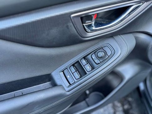 Used 2023 Subaru Forester Premium image 16